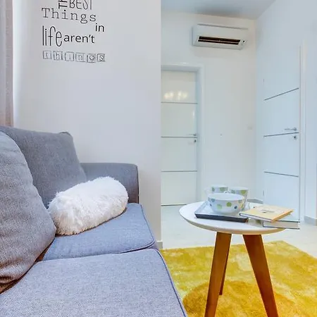 Apartament Melki