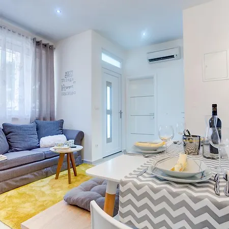 Apartament Melki