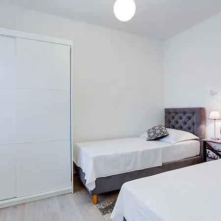 Melki Apartment *